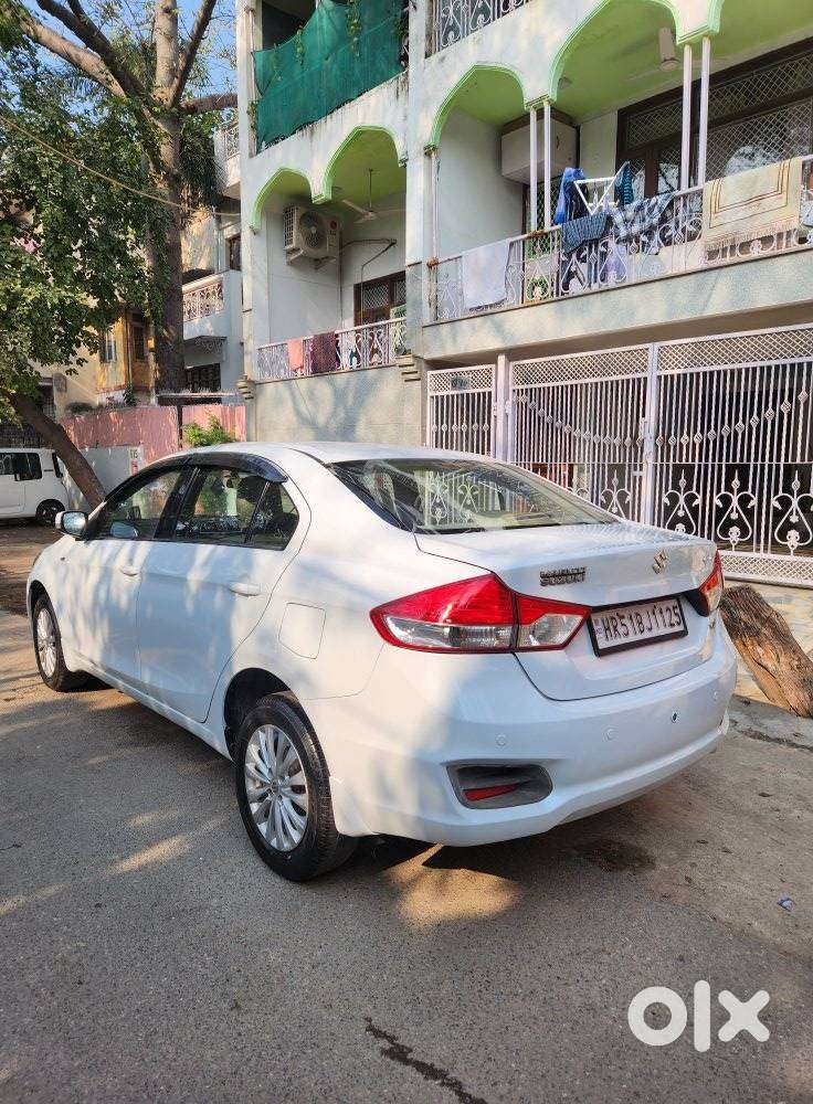 Maruti Suzuki Ciaz 2014-2017 At Vxi Plus, 2016, Petrol
