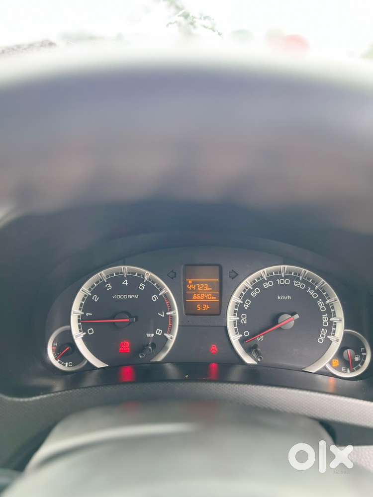Maruti Suzuki Swift 2013 Petrol