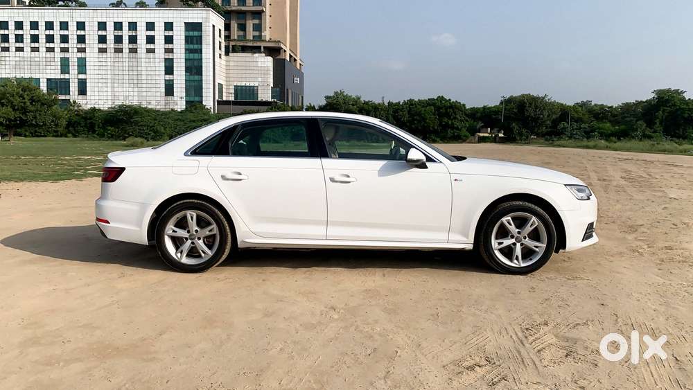 Audi A4, 2019, Petrol