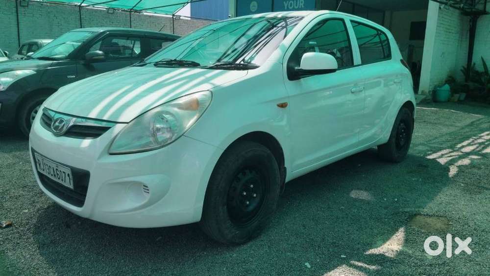 Hyundai I20 Magna, 2011, Petrol
