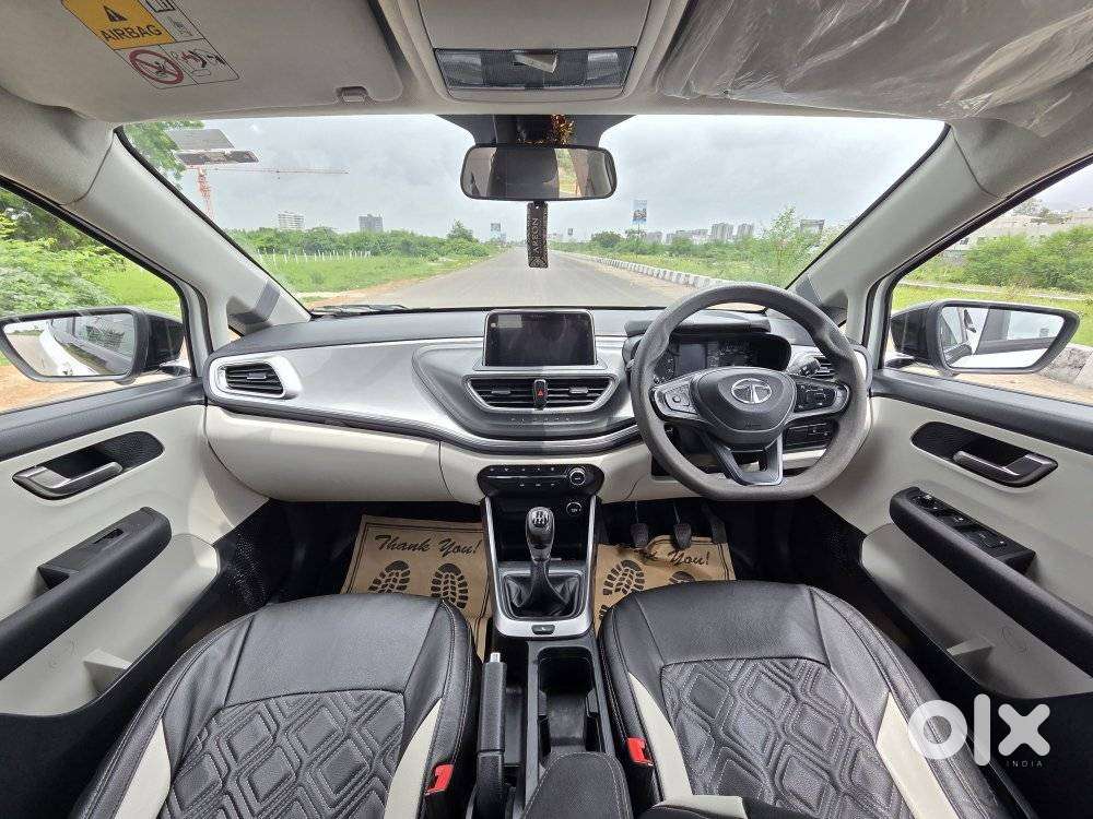 Tata Altroz Xz, 2021, Petrol