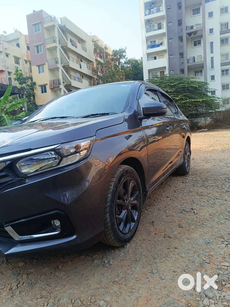 Honda Amaze Diesel Automatic Top And Variant