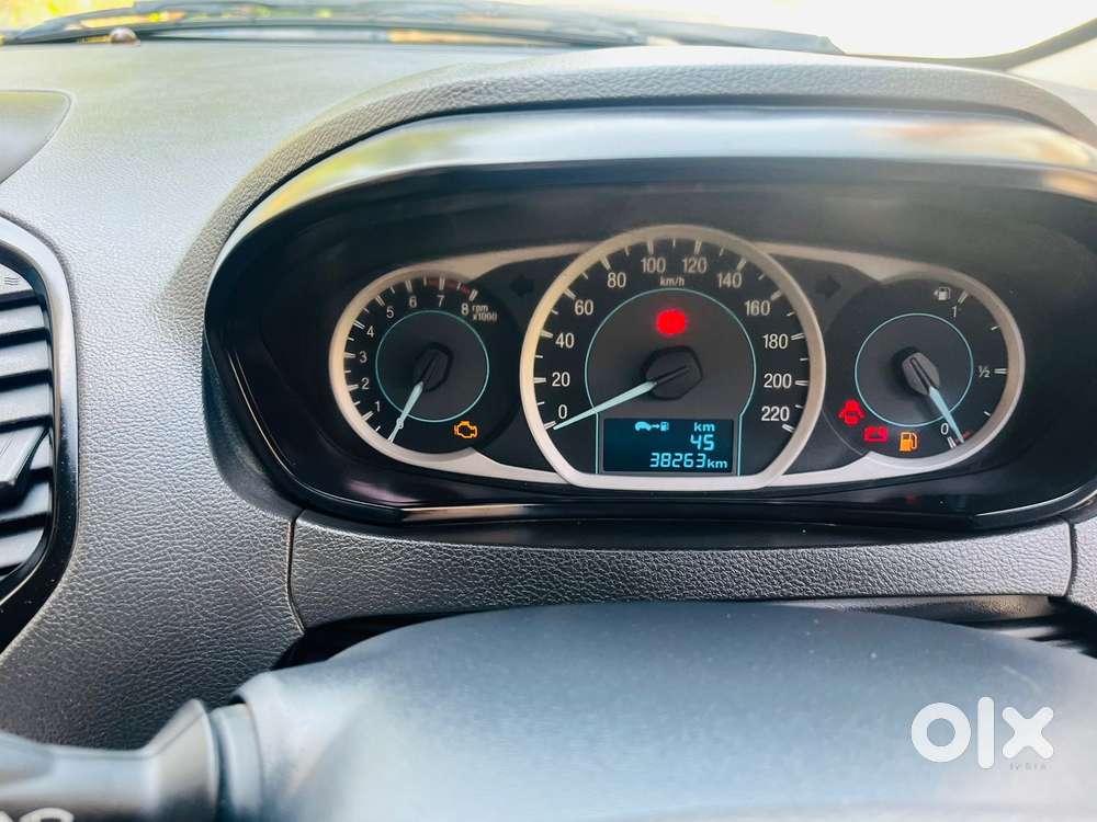 Ford Figo Aspire 1.2 Ti-vct Titanium Opt, 2015, Petrol