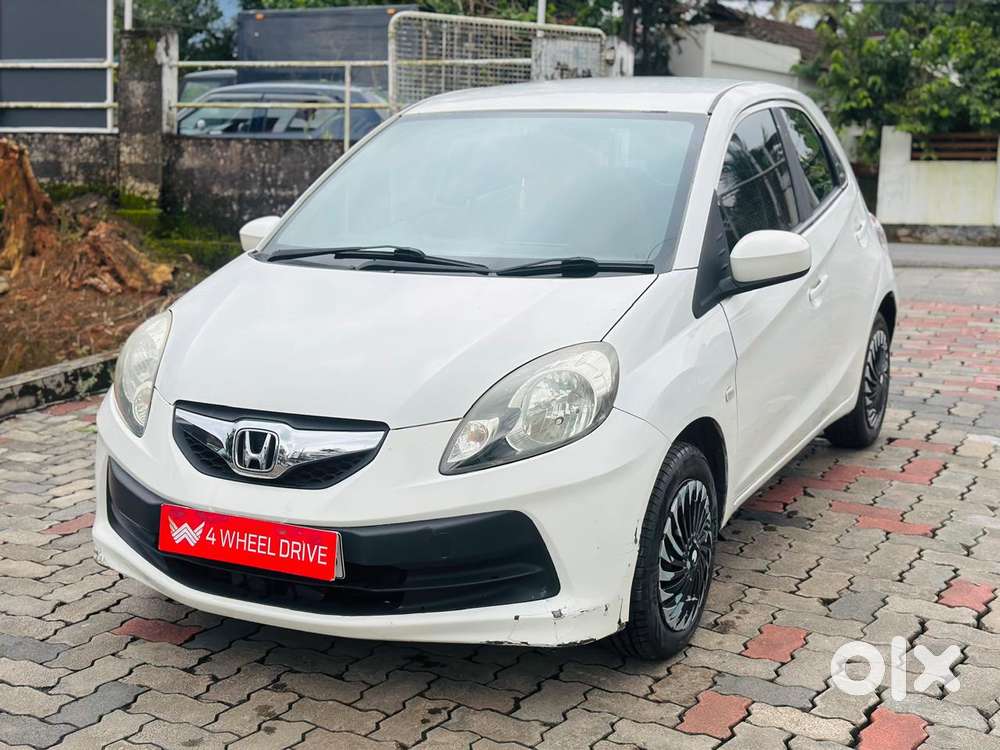 Honda Brio, 2013, Petrol
