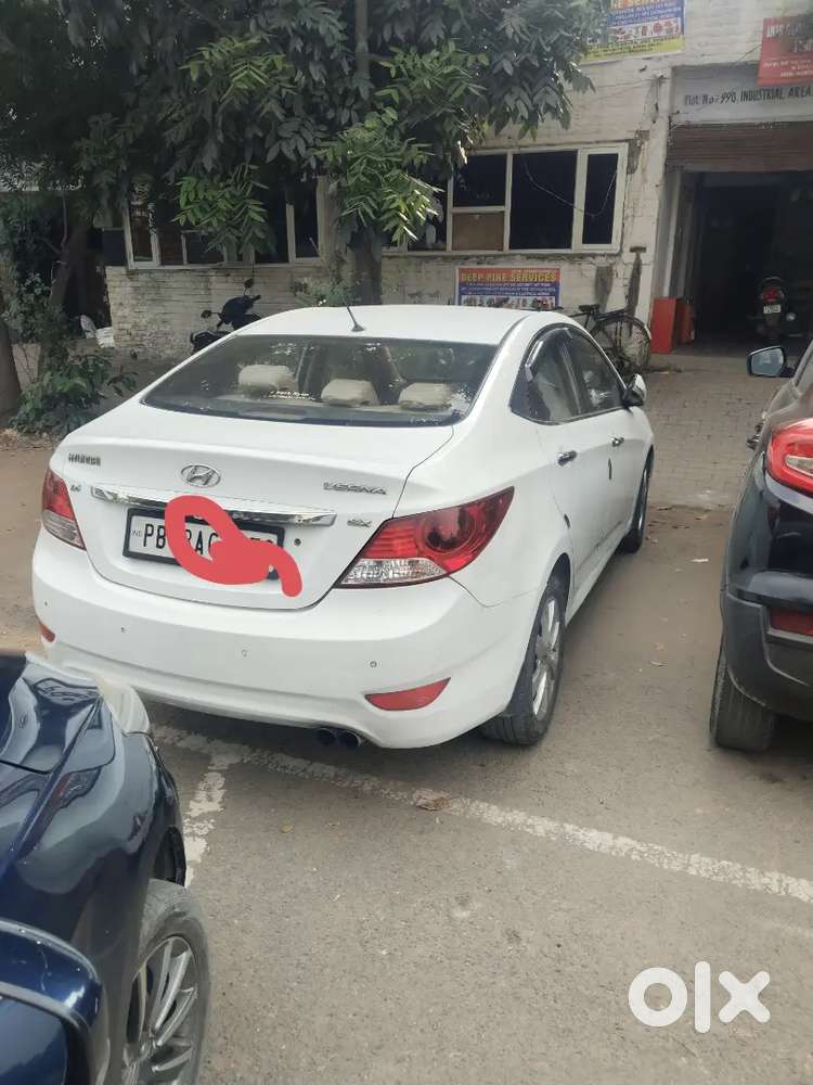 Hyundai Verna Diesel Manual 2012 Year