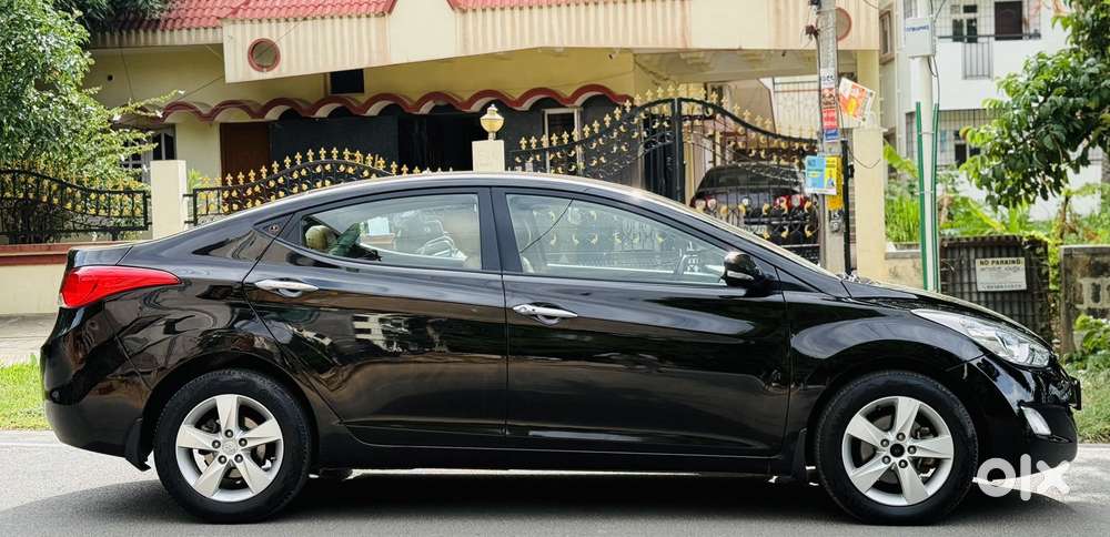 Hyundai Elantra 1.8 Sx Mt, 2014, Petrol