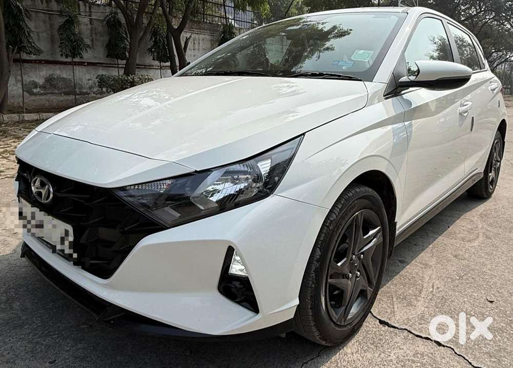 Hyundai I20 Sportz 1.2 Ivt, 2022, Petrol