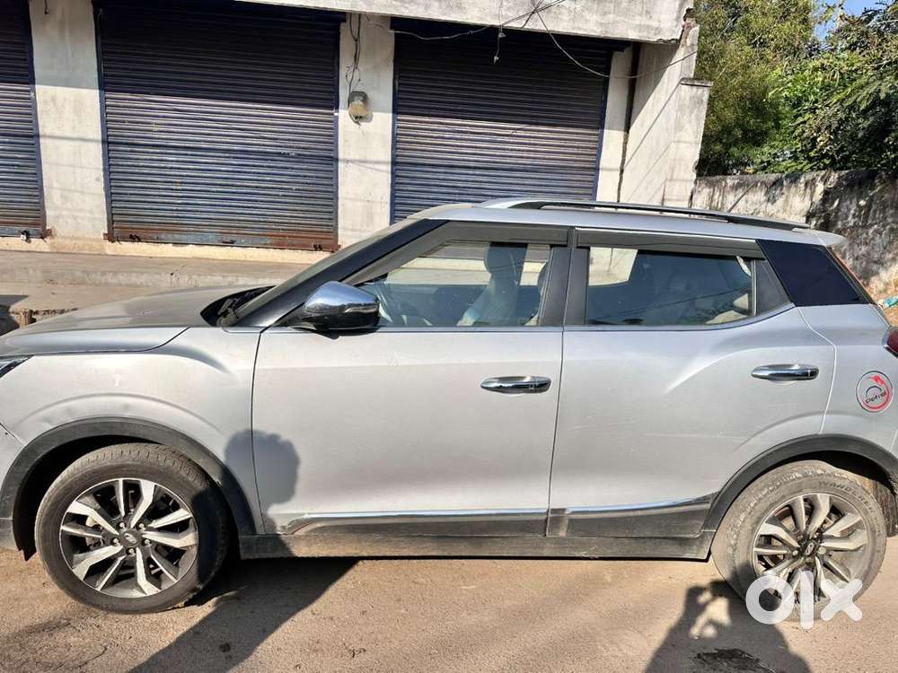 Mahindra Xuv300 2021 Petrol Well Maintained