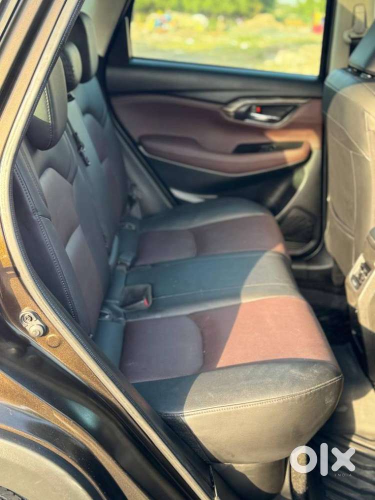 Maruti Suzuki Grand Vitara, 2022, Petrol