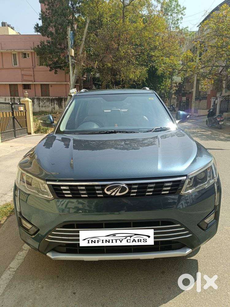 Mahindra Xuv300 W8 Option, 2020, Petrol