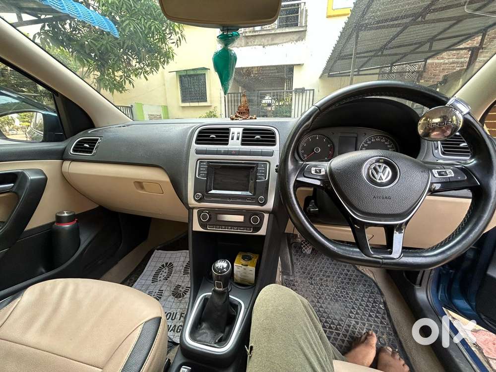 Volkswagen Ameo Petrol 2016