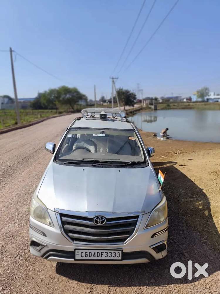 Toyota Innova Hycross 2009 Diesel 389931 Km Driven