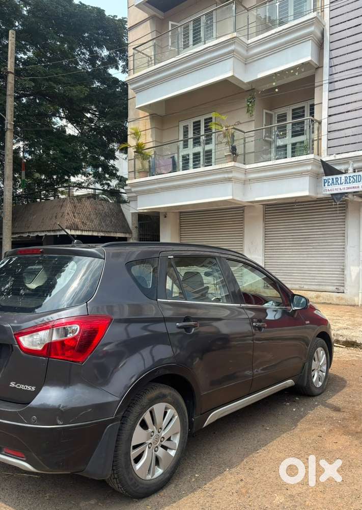 Maruti Suzuki S Cross Diesel Button Start, Model : (december 2015)