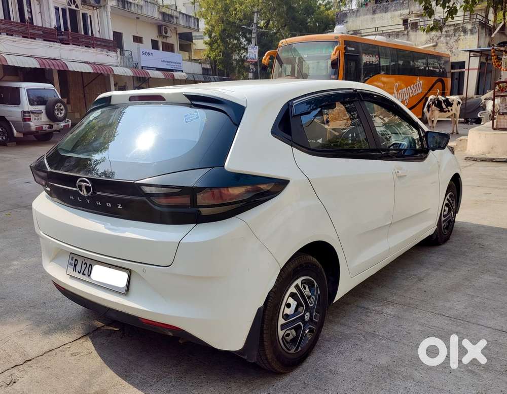 Tata Altroz Xe Cng, 2021, Cng & Hybrids