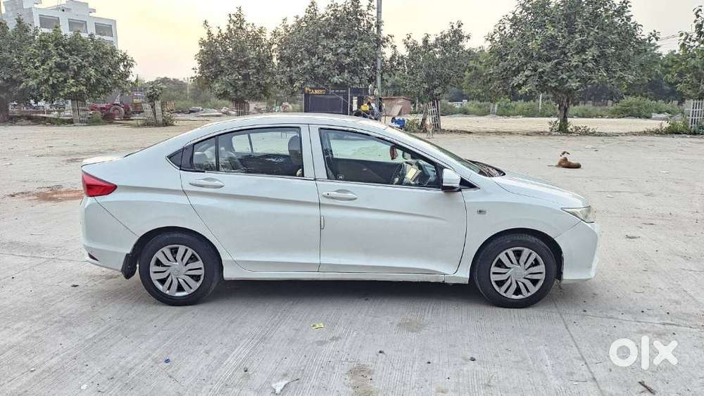 Honda City 1.5 Sv I-vtec Mt, 2016, Cng & Hybrids
