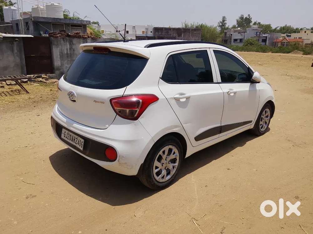 Hyundai Grand I10 Sportz At 2018