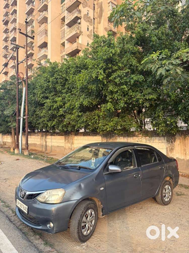 Toyota Etios 2016 Cng & Hybrids Well Maintained