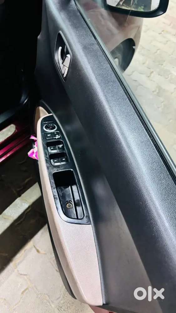 Hyundai Grand I10 2015 Diesel Well Maintained
