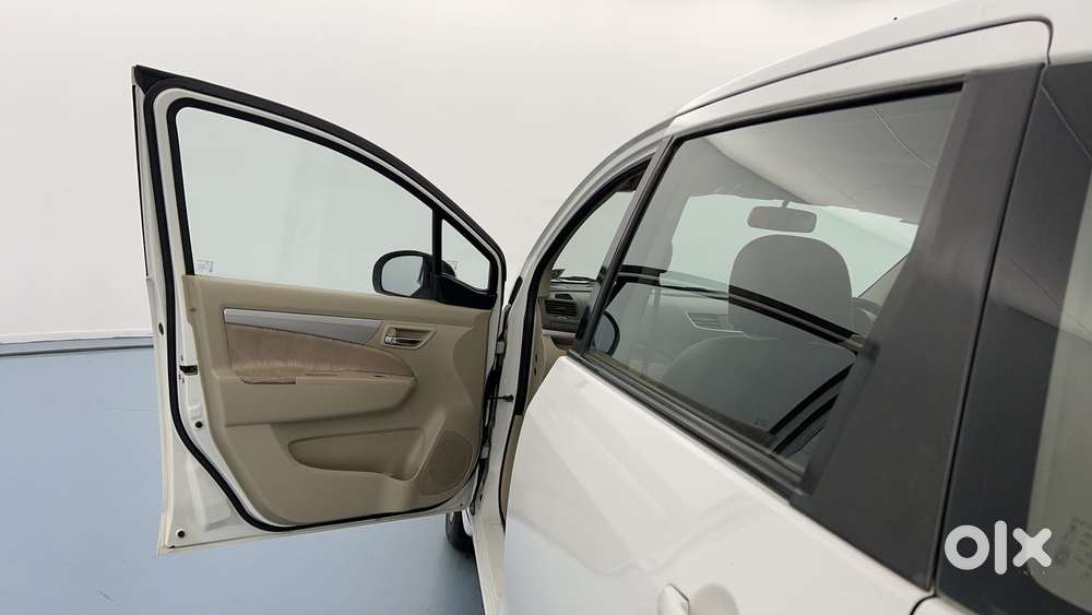 Maruti Suzuki Ertiga 1.5 Vxi, 2015, Petrol