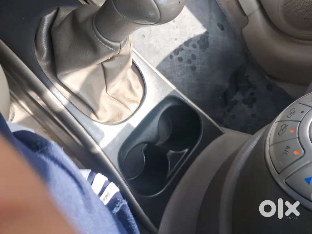 2012 Nissan Sunny – Well Maintained  Low Km  Excellent Conditio