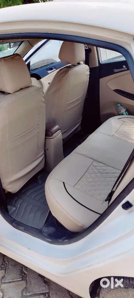 Hyundai Fluidic Verna 2016