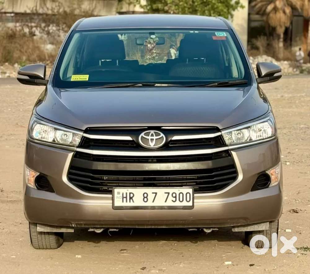 Toyota Innova Crysta [2020-ongoing] 2.4 Gx 7 Str, 2017, Diesel