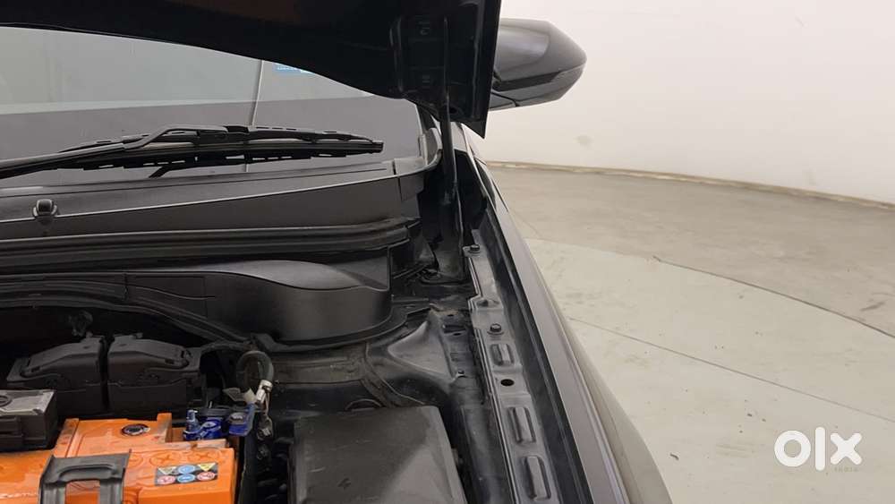 Hyundai Verna 1.5 Sx (o) Turbo Petrol Dct, 2023, Petrol