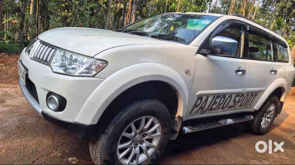 Mitsubishi Pajero Sport 2012 4x4 Company Owned Mint