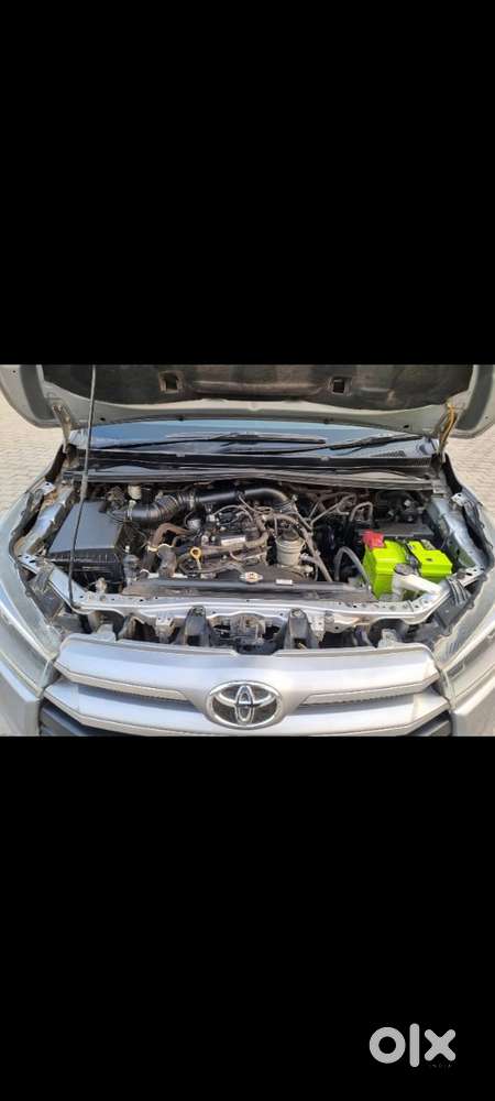 Toyota Innova Crysta 2.7 V, 2020, Petrol