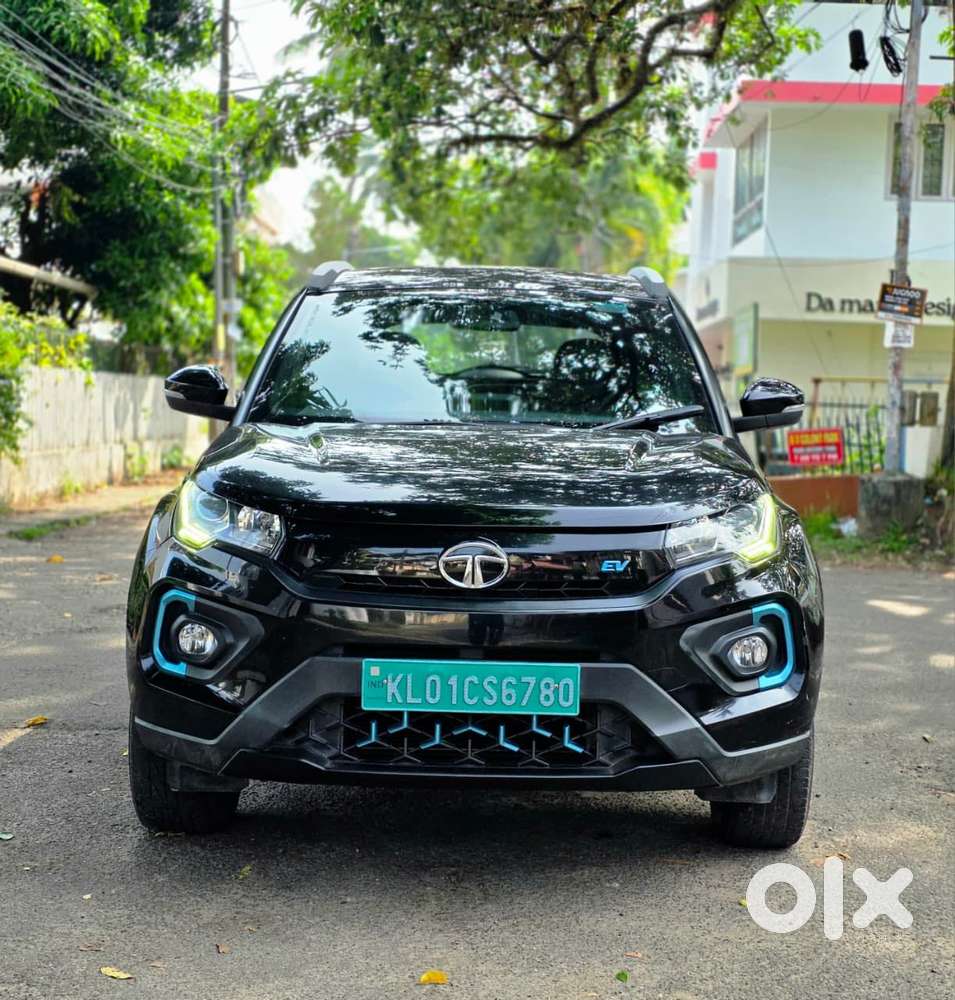 Tata Nexon Ev Max 7.2 Kw Xz Plus Dark Edition Fast Charger, 2021, El..