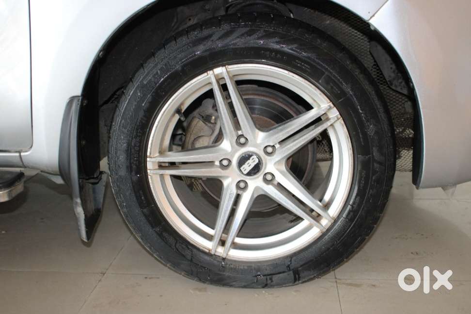 Toyota Innova Crysta 2.8 Gx At, 2016, Diesel