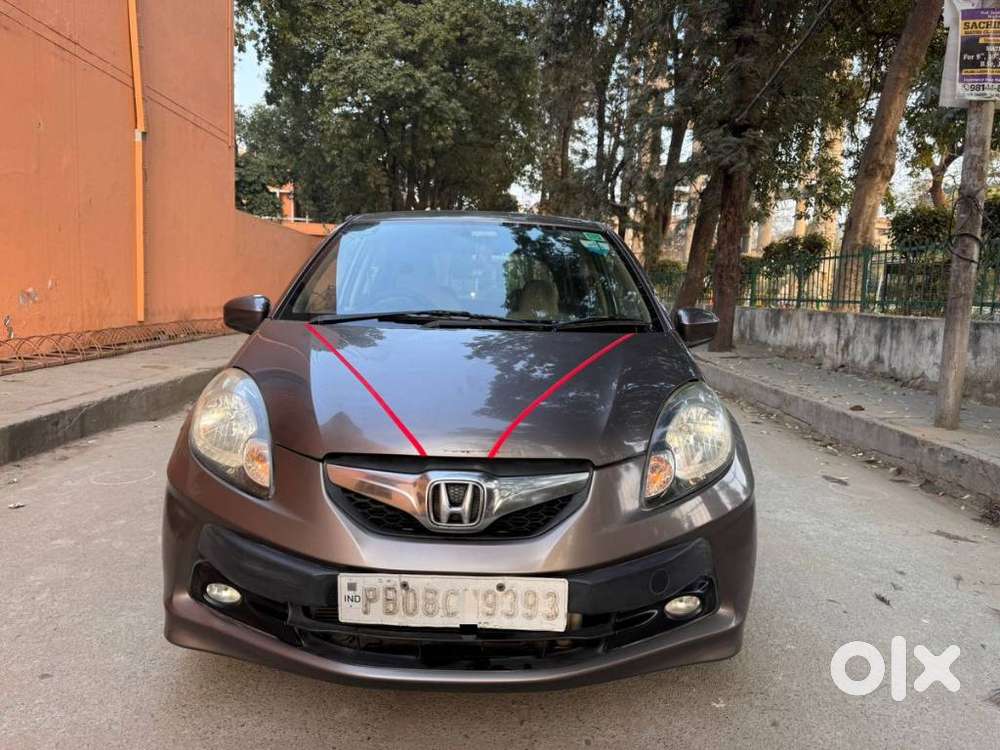 Honda Brio 2013-2016 Vx, 2013, Petrol
