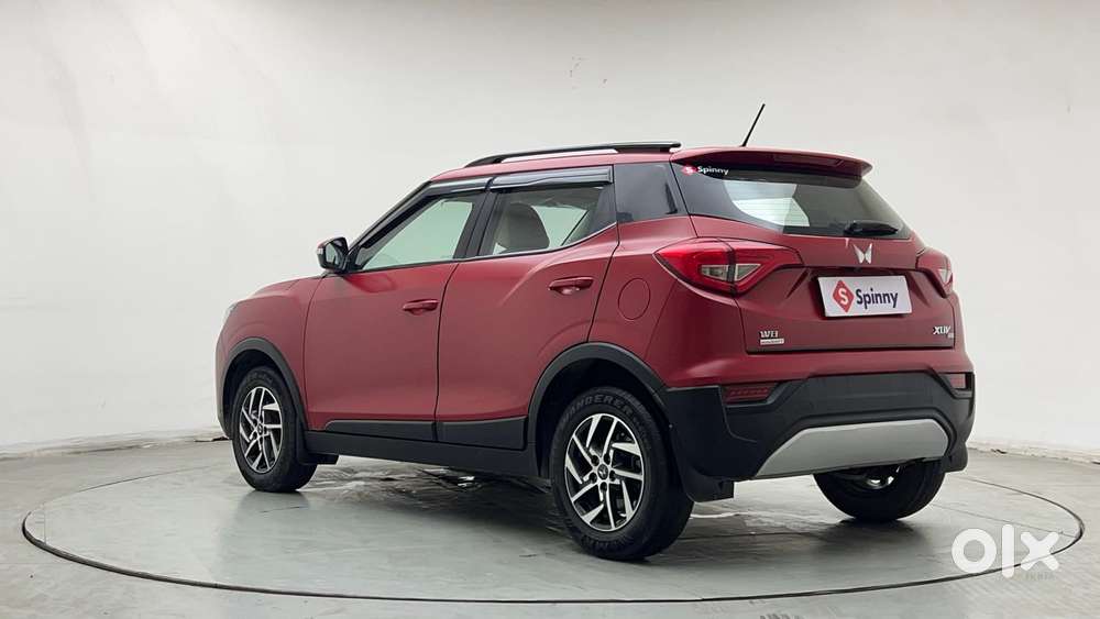 Mahindra Xuv300 W8 (o) 1.5 Diesel Amt, 2023, Diesel