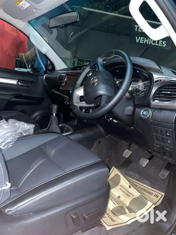 Toyota Hilux 2.8 High 4x4 Mt, 2025, Diesel