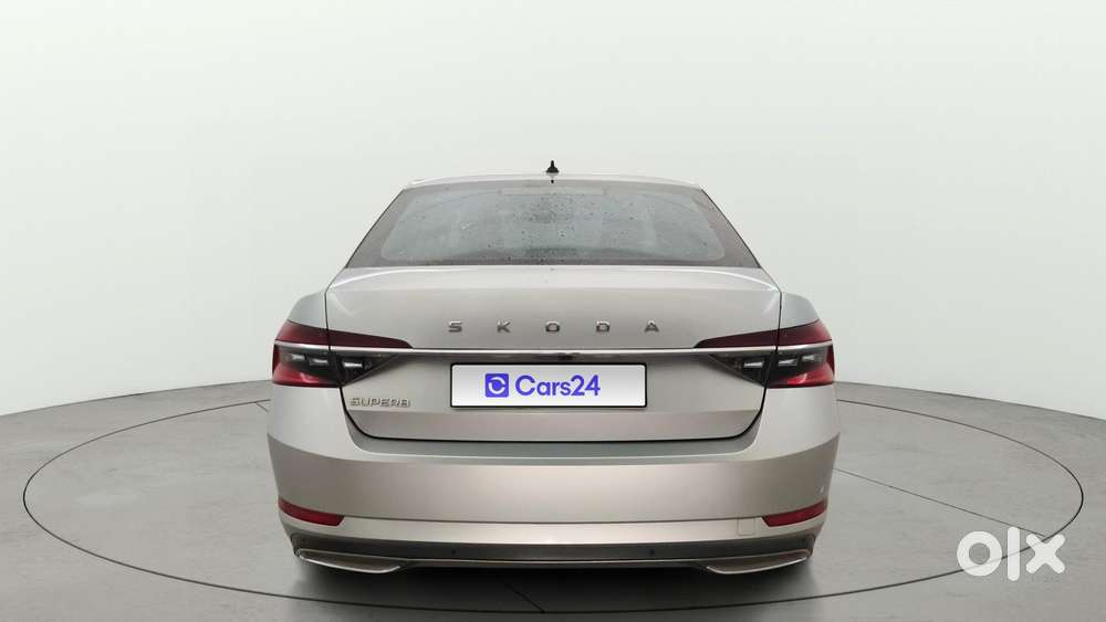 Skoda Superb 2.0 L&k Tsi At, 2021, Petrol
