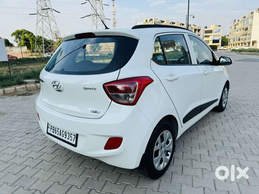 Hyundai Grand I10 Sportz O 1.2, 2016, Petrol