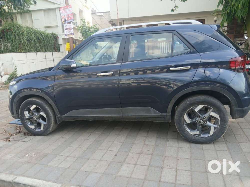 Hyundai Venue 1.0 Sx Turbo Dct, 2020, Petrol
