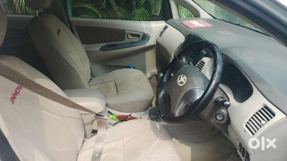 Toyota Innova 2.5 Gx 2012