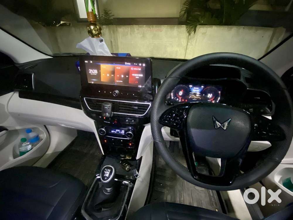 Mahindra Xuv 3xo Ax5 Ds Mt, 2024, Diesel