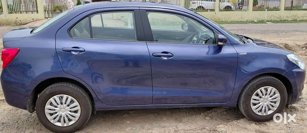 Maruti Suzuki Dzire Vdi Amt, 2017, Diesel