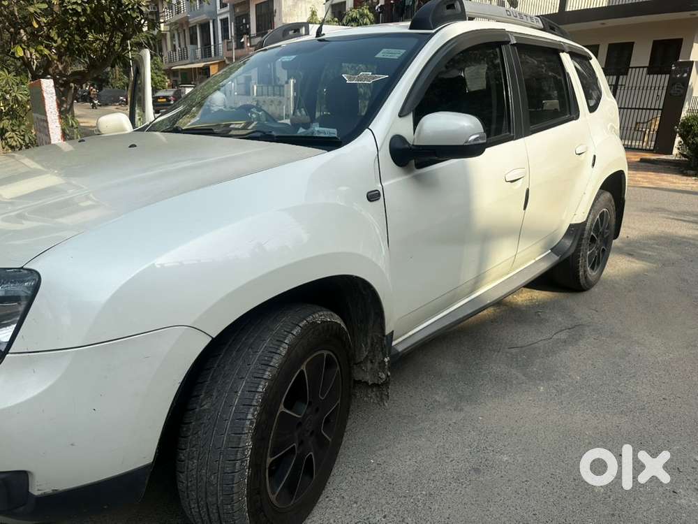 Renault Duster 2017 Manual, Very Good Condition