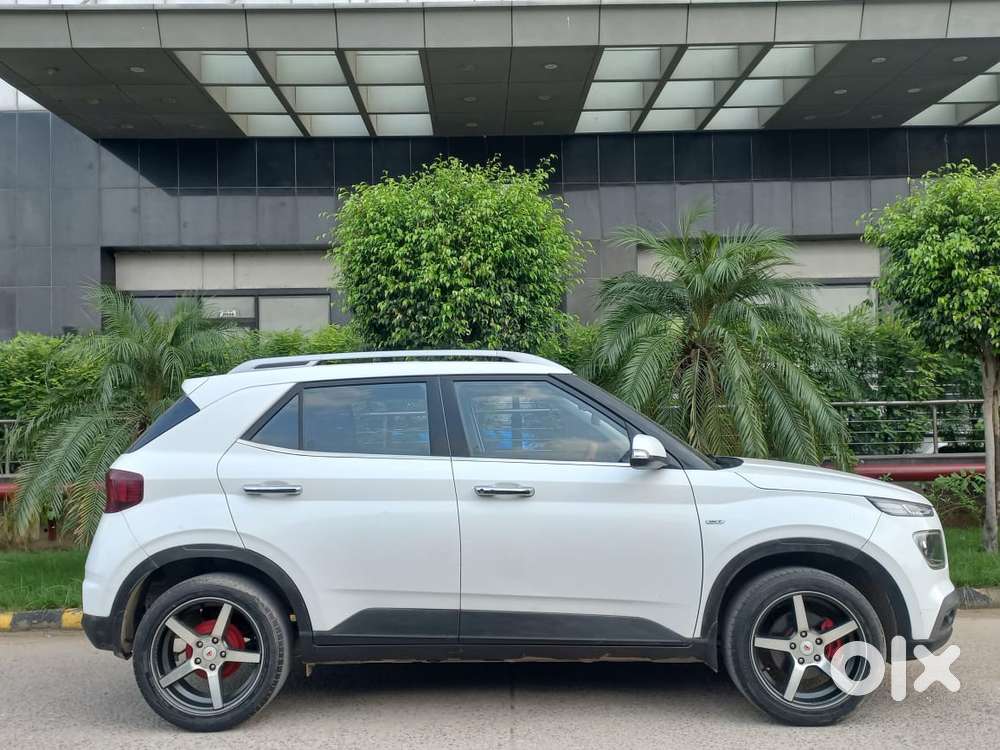 Hyundai Venue Sx Plus Turbo Dct, 2019, Petrol