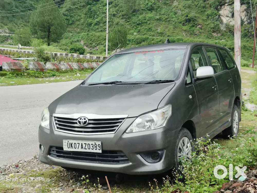 Toyota Innova 2013 Diesel Well Maintained