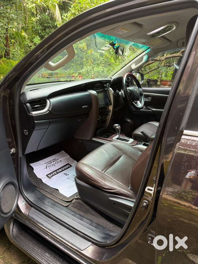 Toyota Fortuner Diesel At 2016
