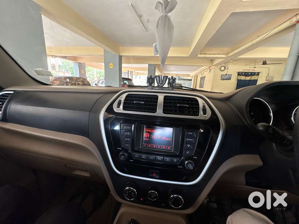 Mahindra Tuv 300 Diesel 2018
