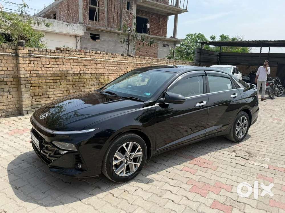 Hyundai Verna 2025 Petrol Well Maintained