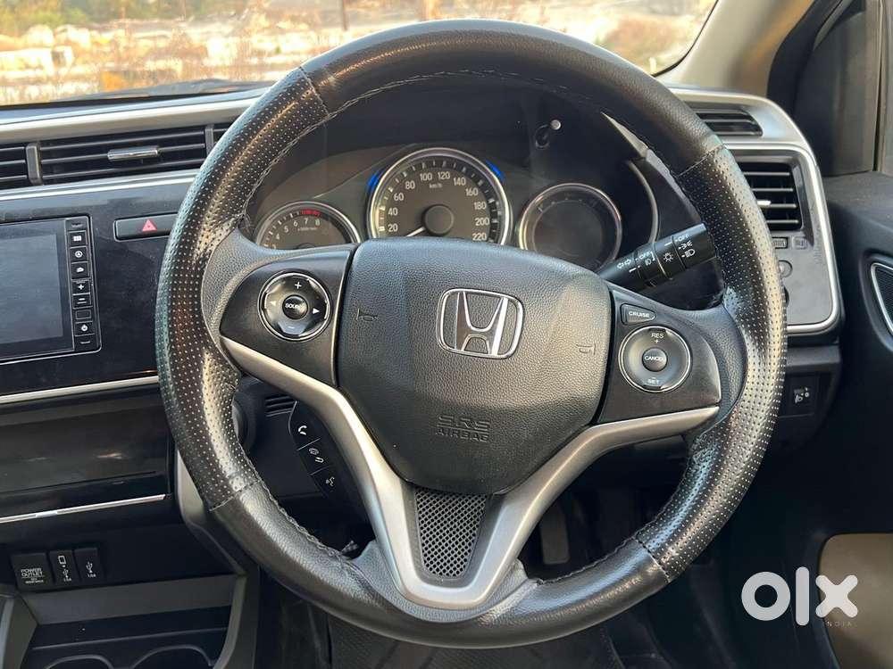 Honda City 1.5 V Cvt I-vtec Mt, 2022, Petrol