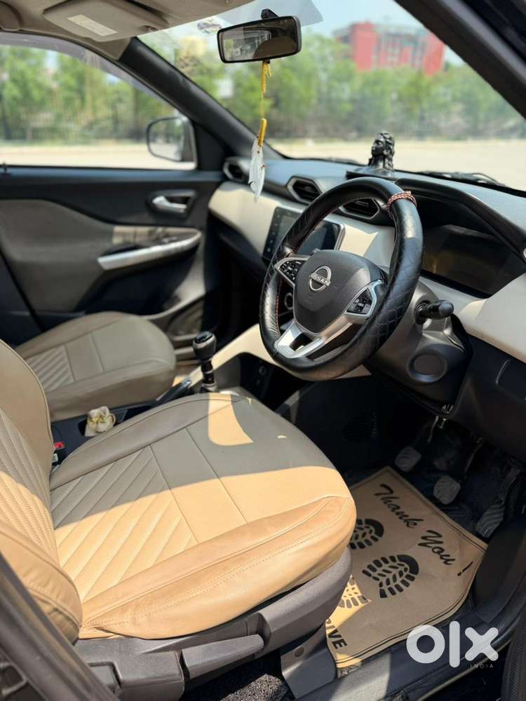 Nissan Magnite 1.0 Xv Premium Turbo Cvt (o), 2022, Petrol