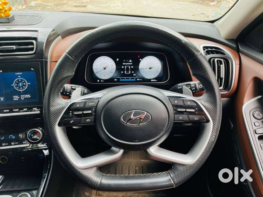 Hyundai Alcazar Signature (o) 6 Str 1.5 Petrol Dct, 2023, Petrol
