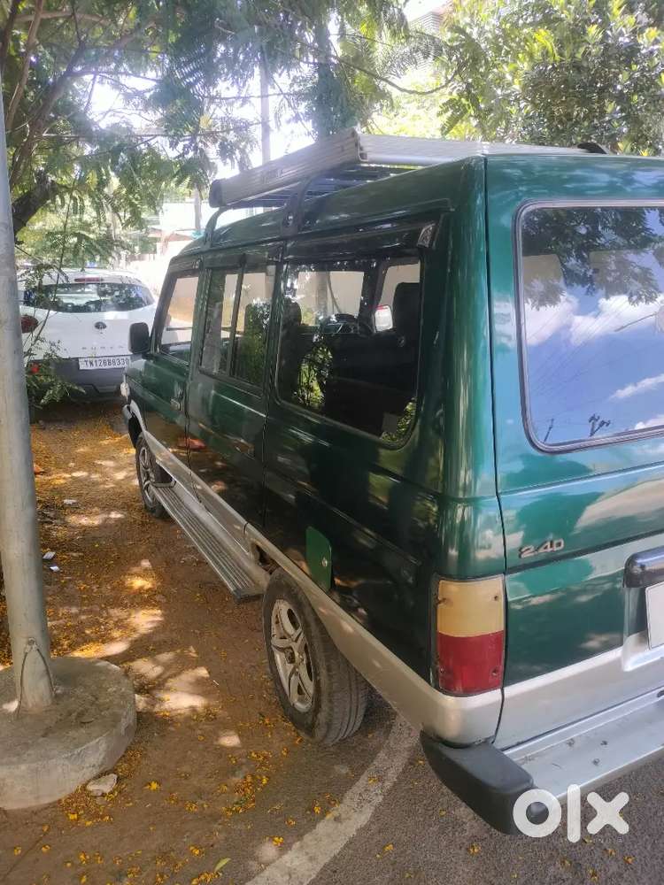 10 Seater Good Condition And Well Maintained Toyota Qualis